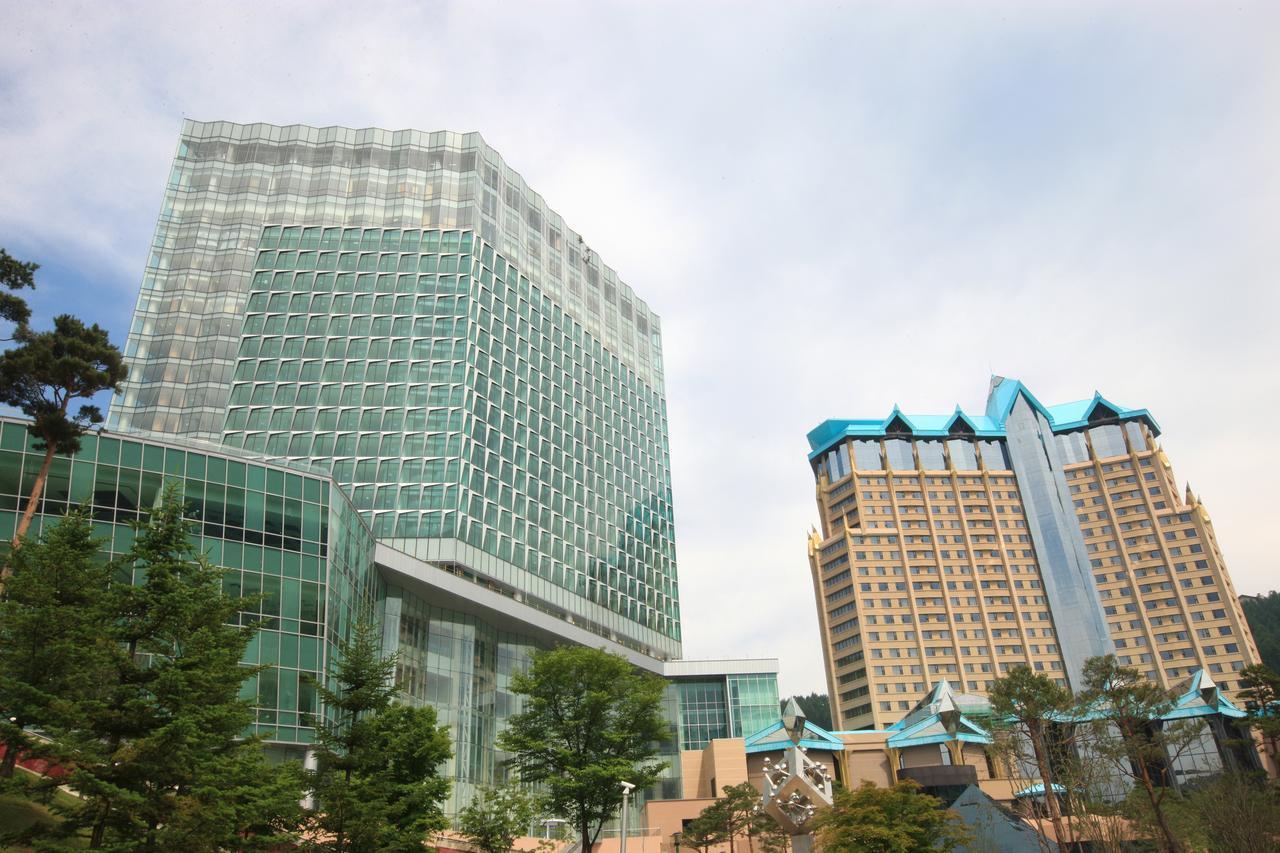 High1 Grand Hotel Convention Tower Jeongseon Exterior photo